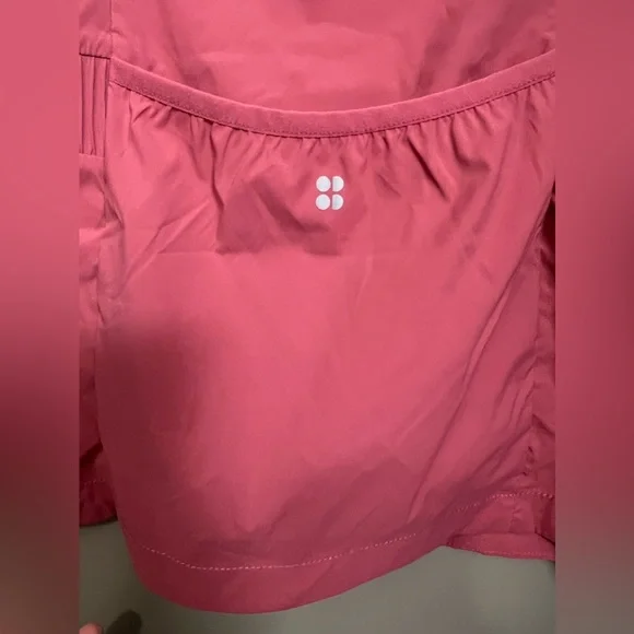 SWEATY BETTY | On The Run Zip Up Performance Workout Vest Adventure Pink - Picture 5 of 9